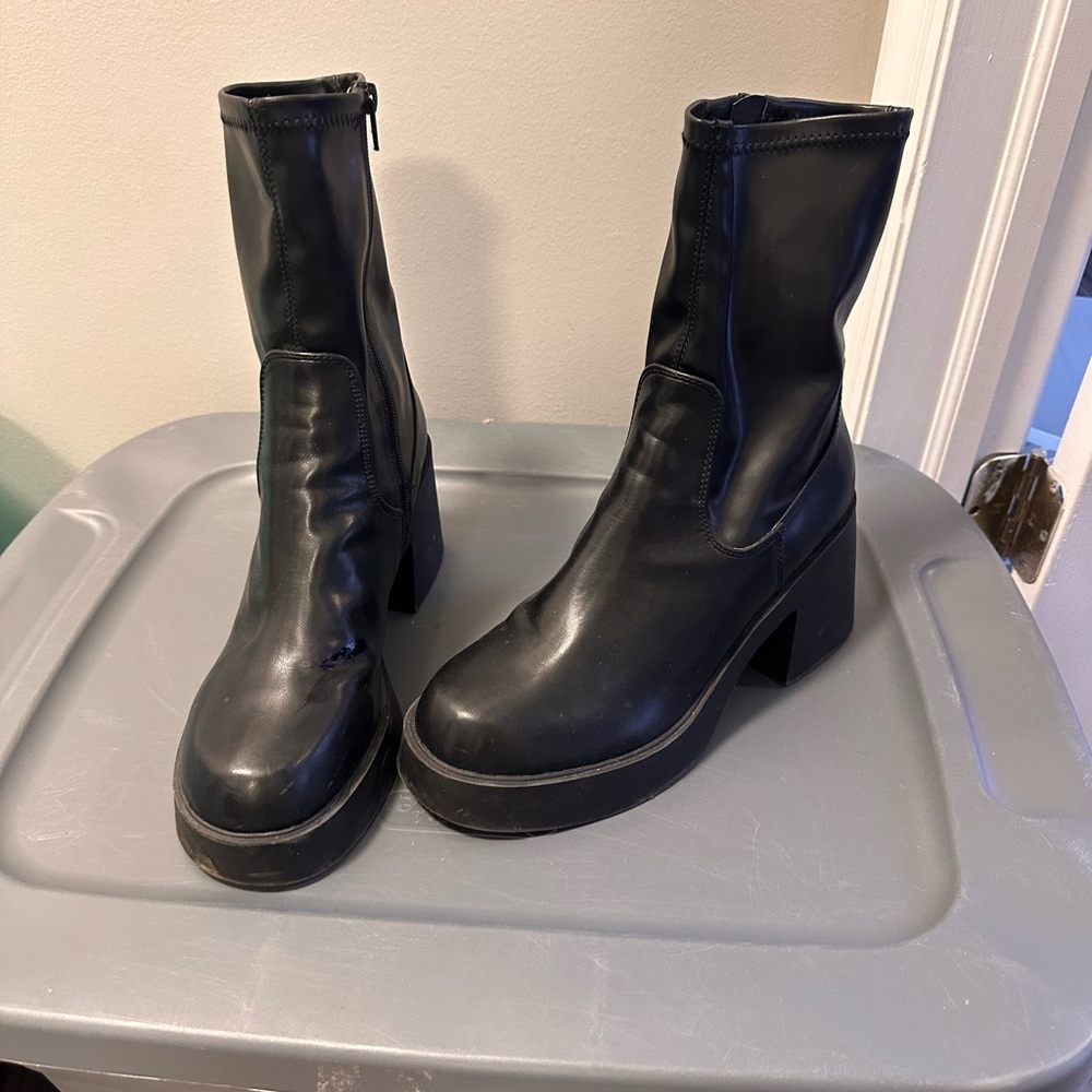 Black Women's Boots